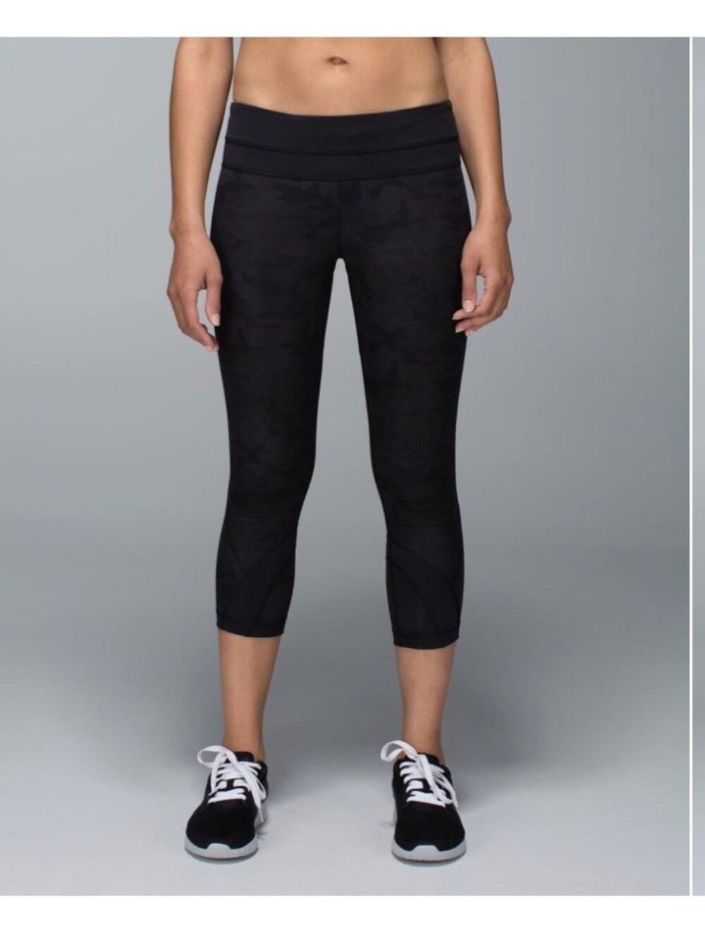 Lululemon Run Inspire Crop II Luxtreme Savasana Camo Black Size 6